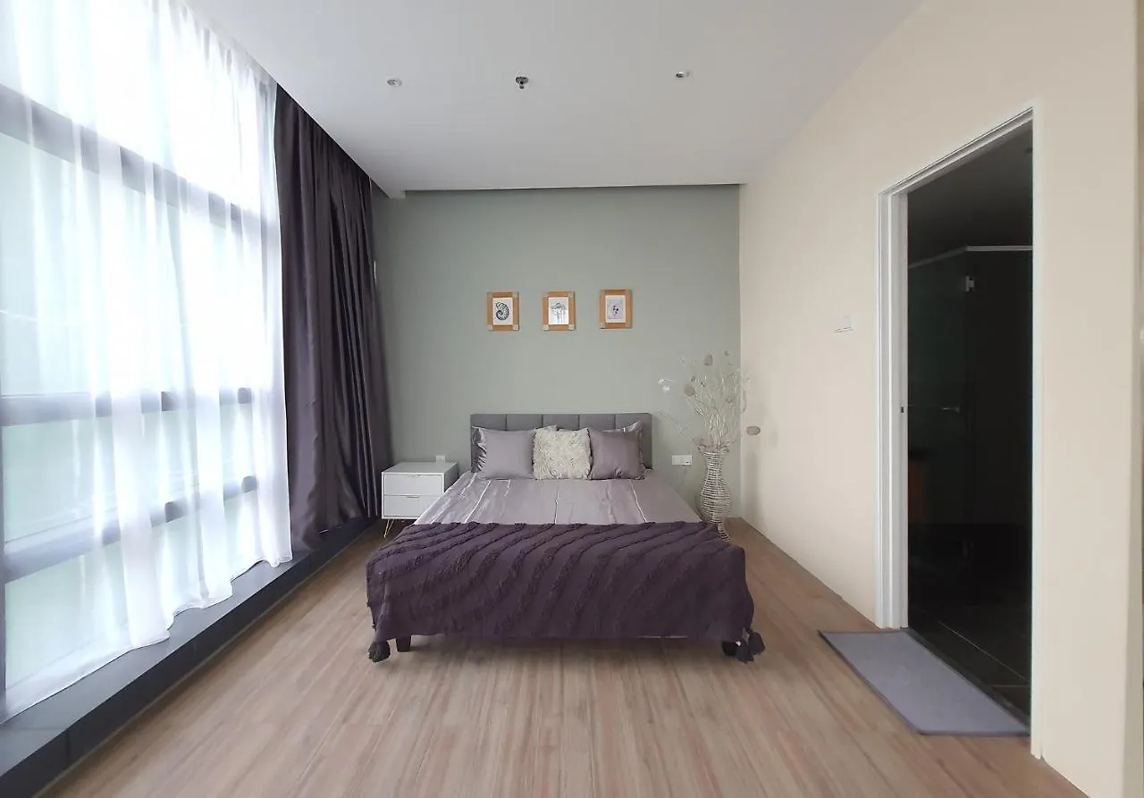Bangsar Trade Centre Kuala Lumpur By Skylimit Suites
